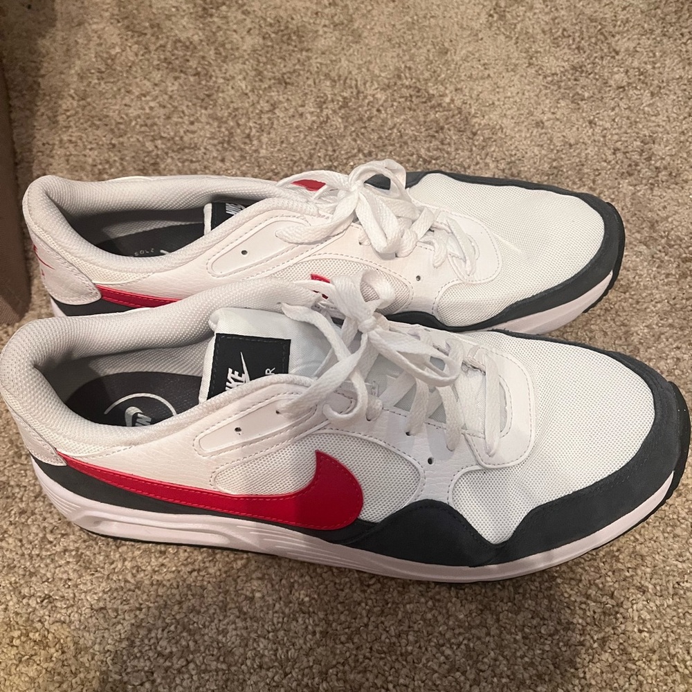 Nike Men's White and Red Sneakers with Navy Accents